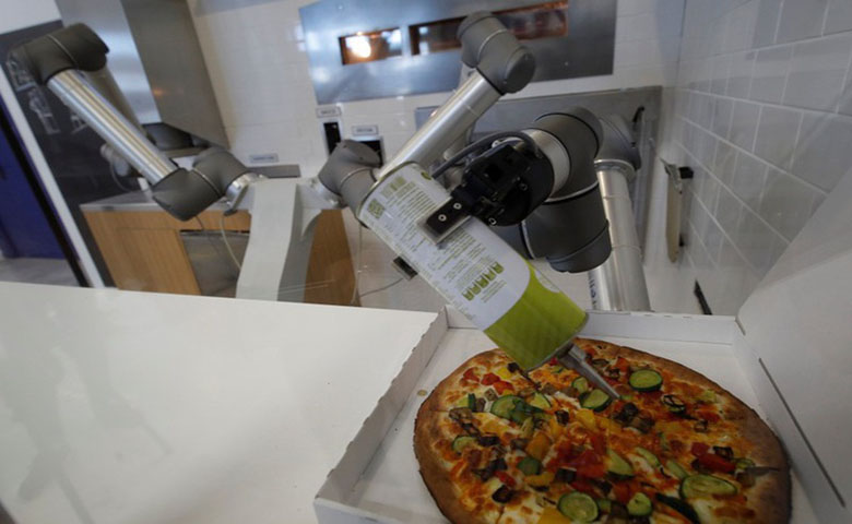 法国公司Ekim利用机器人制作披萨，比人类效率高3倍