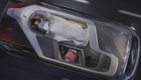 沃尔沃的360度“车轮上的床”(bed on wheels)概念