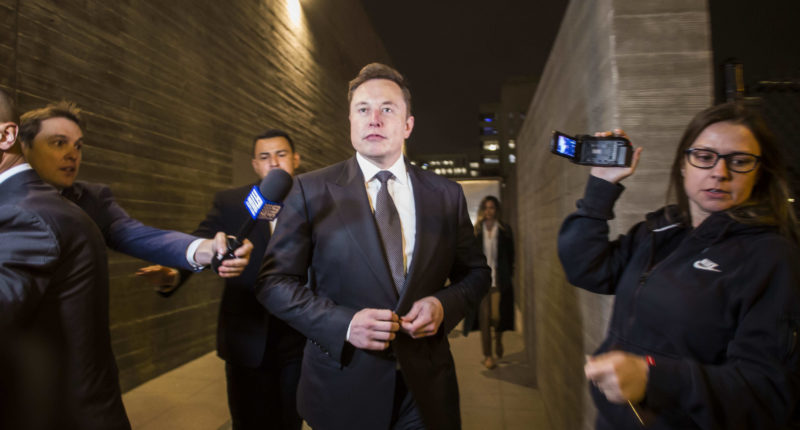 elon-musk-featured-the-tech-portal-800x430