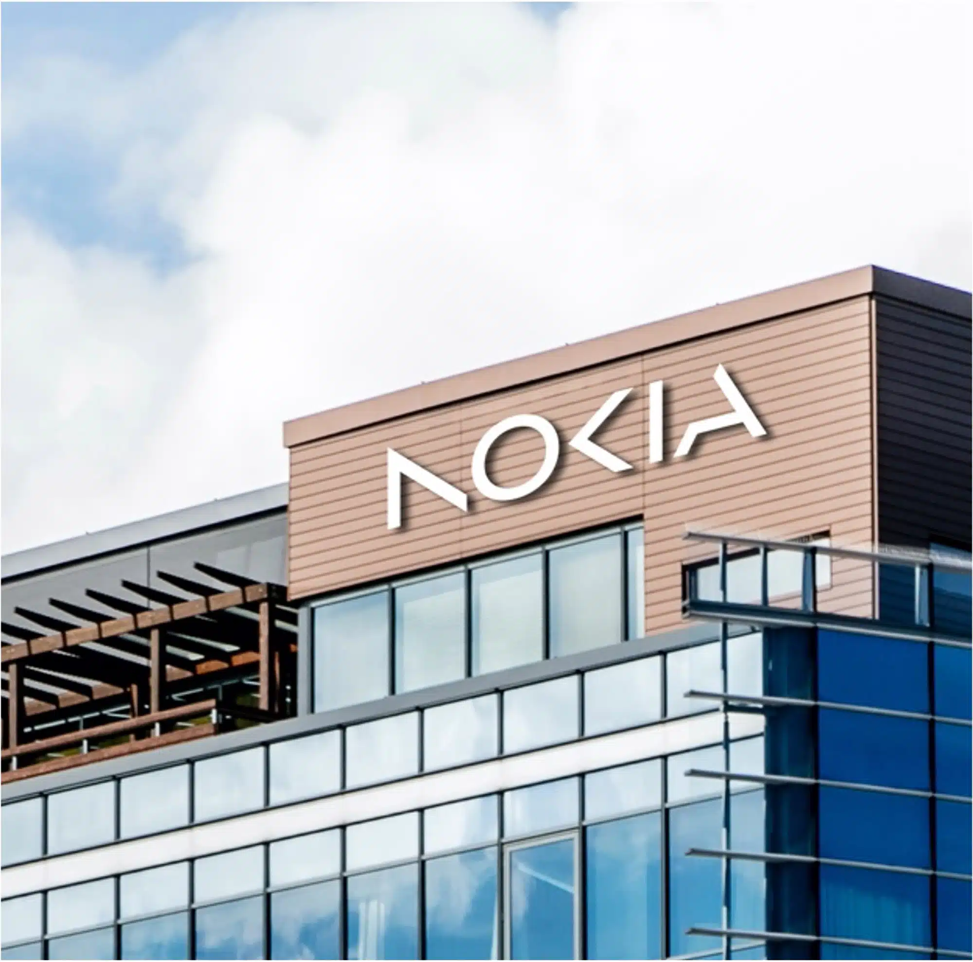 Pic-Nokia-Logo-on-a-building.jpg Pic-Nokia-Logo-on-a-building.jpg