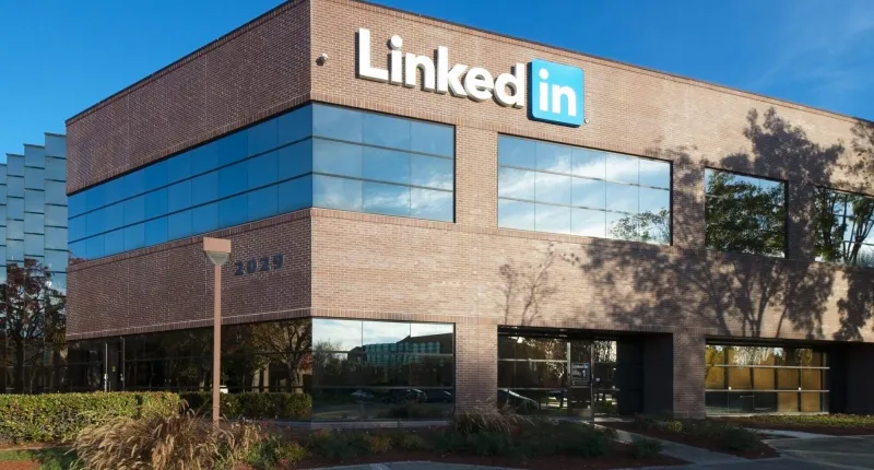 LinkedIn_Headquarters_Mountain_View-scaled-e1617111859762