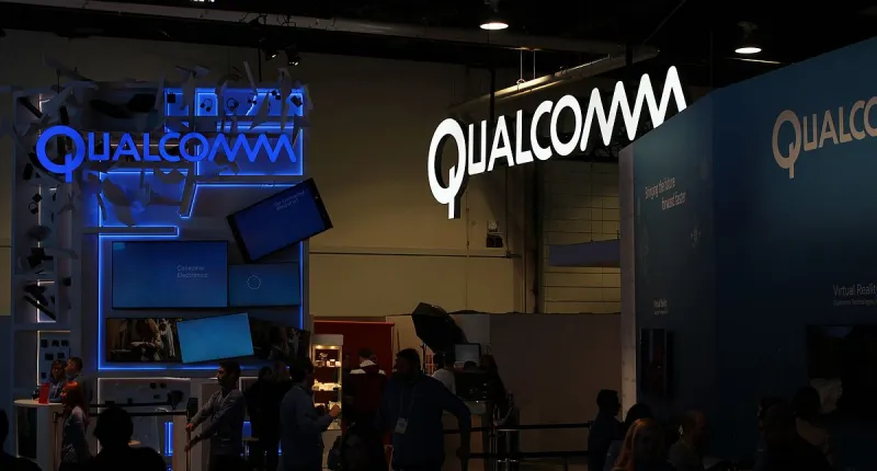 Qualcomm_CES_2016_booth_24369157002