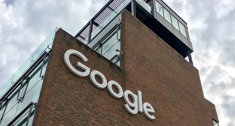 1199px-Google_Headquarters_in_Ireland_Building_Sign