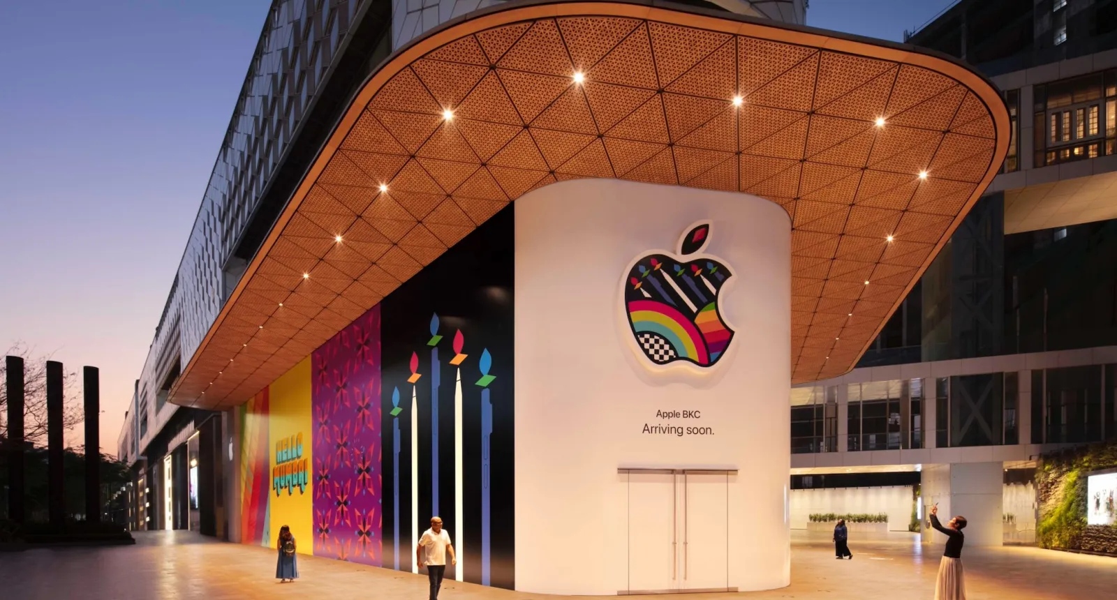 first-apple-store-in-india